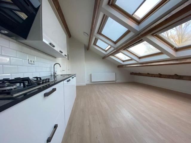 Bovenwoning appartement te huur in Den Haag