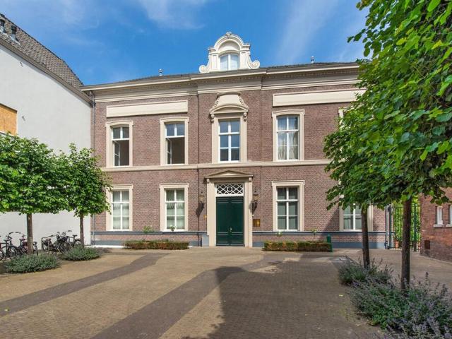 Bovenwoning appartement te huur in Den Haag
