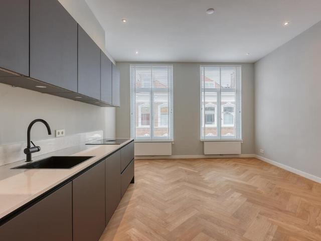 Bovenwoning appartement te huur in Den Haag