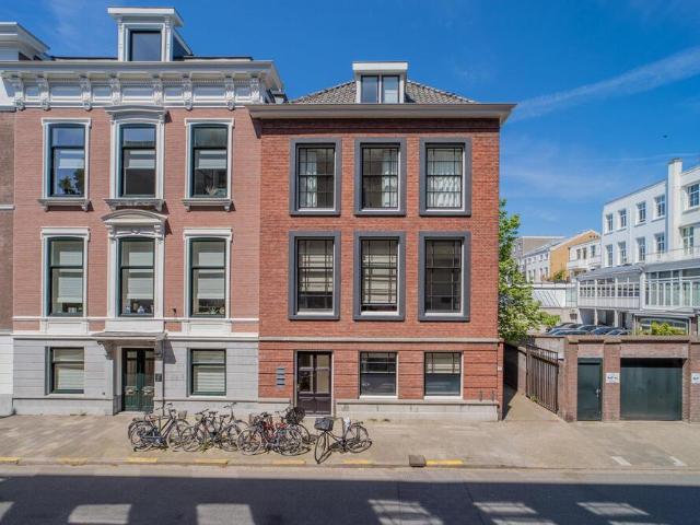 Bovenwoning appartement te huur in Den Haag
