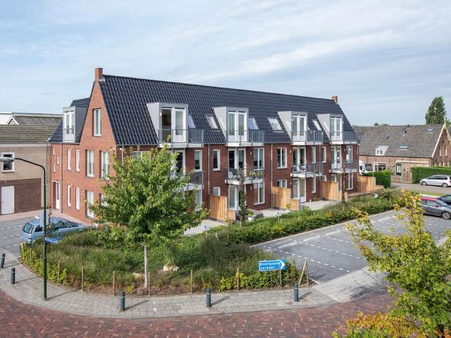 Bovenwoning appartement te huur in Veen