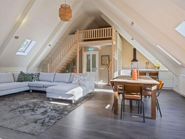 Bovenwoning appartement te huur in Waalwijk