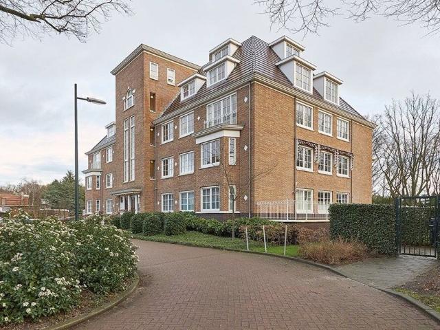 Bovenwoning appartement te huur in Wassenaar