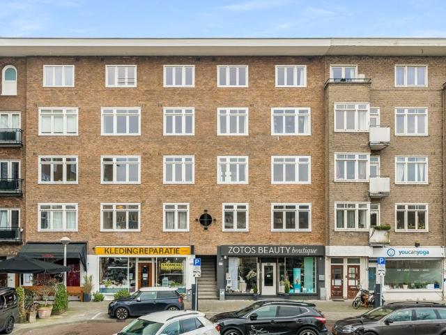 Bovenwoning dubbel bovenhuis met open portiek te huur in Amsterdam