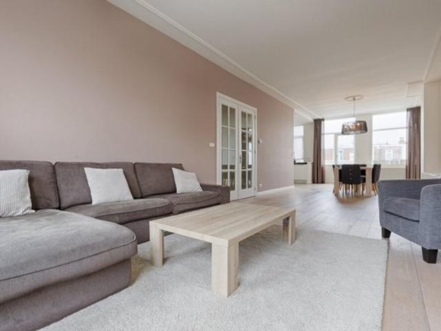 Bovenwoning dubbel bovenhuis te huur in Den Haag