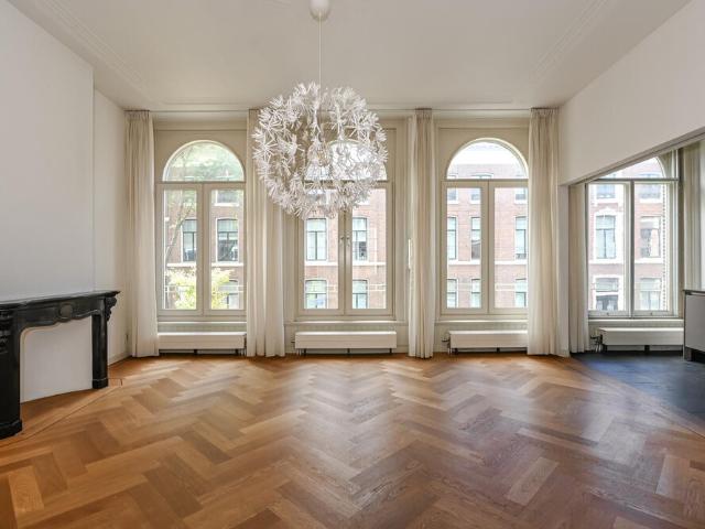 Bovenwoning dubbel bovenhuis te huur in Den Haag