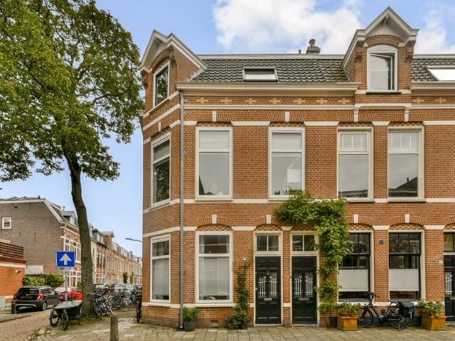 Bovenwoning dubbel bovenhuis te huur in Haarlem