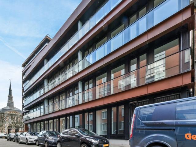 Bovenwoning open portiek te huur in Den Haag