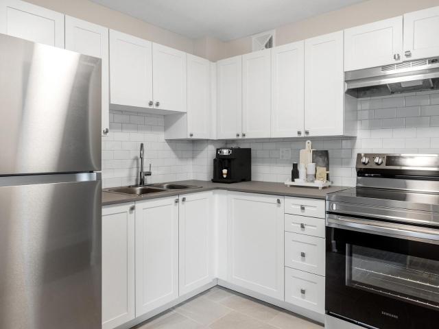 Bowling Green IV 2 Bedroom [object Promise] for Rent