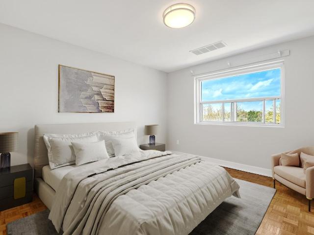 Bowling Green III Studio Apartment for Rent at 227 Bath Rd, Kingston, ON K7M 2X6 Hillendale
