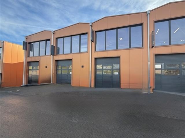 BOX 26 Werkstatt/Depot zu Miete Z.I. de Crissier