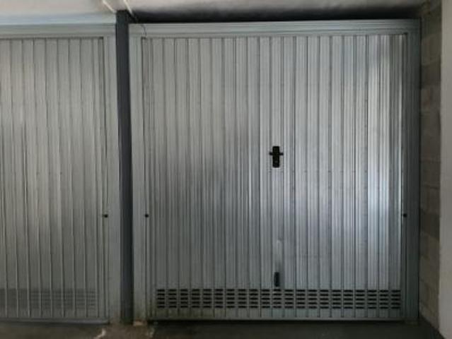 Box auto 30 mq in Vendita a Cinisello Balsamo