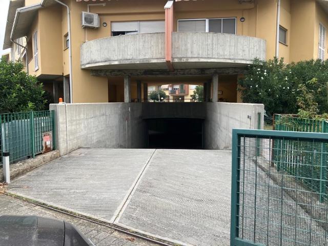 BOX AUTO in VENDITA a CALVENZANO di 1 vani