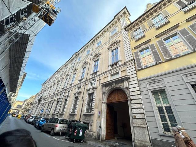 Box / Garage in affitto a Torino TO