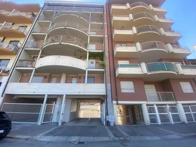 Box / Garage in affitto a Torino TO
