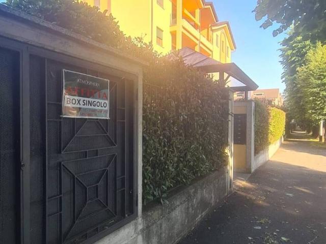 Box / Garage in affitto a Tradate VA