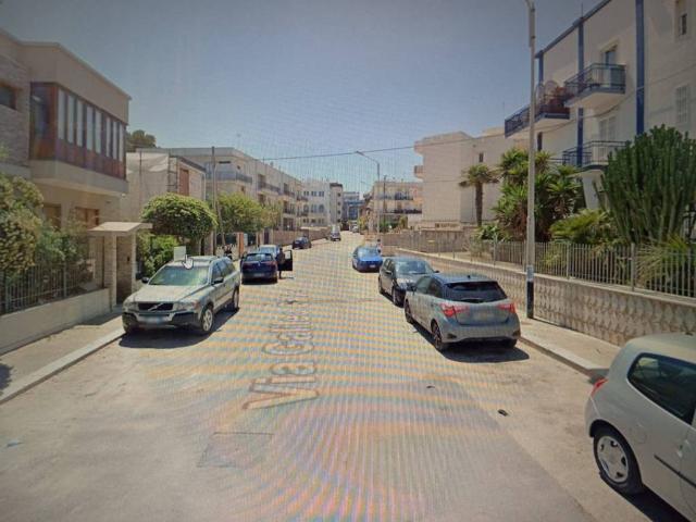 Box / Garage in affitto a Trani BT