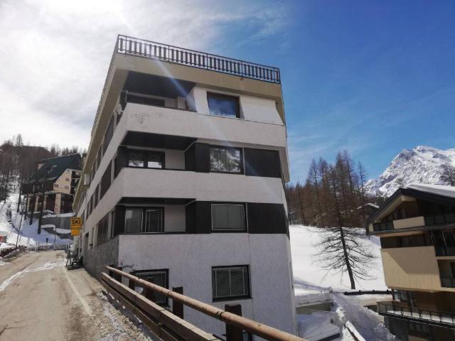 Box / Garage in affitto a Valtournenche AO