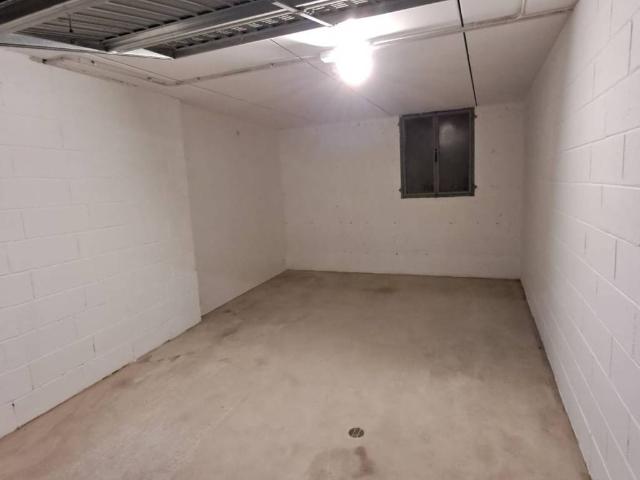 Box / Garage in affitto a Adro BS