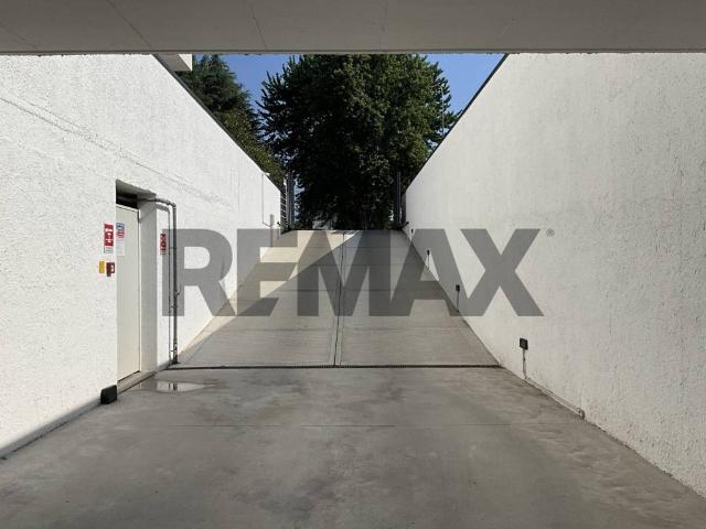 Box / Garage in affitto a Arese MI