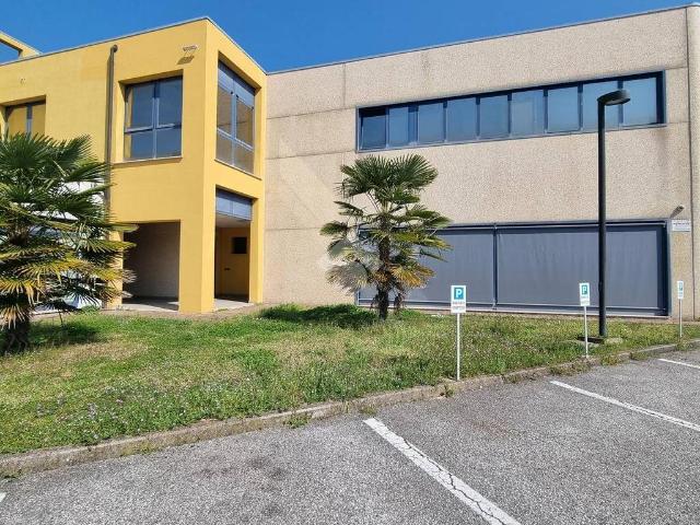 Box / Garage in affitto a Bagnolo San Vito MN