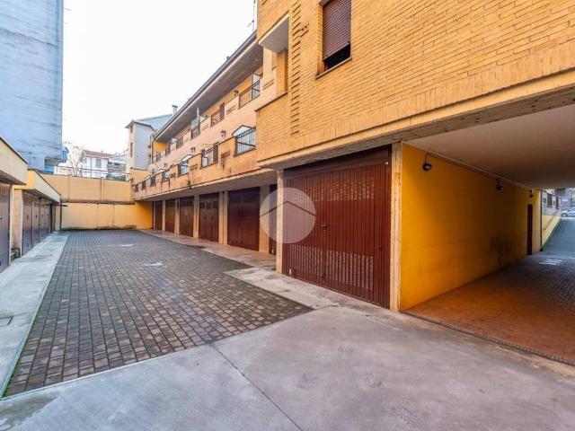 Box / Garage in affitto a Baranzate MI