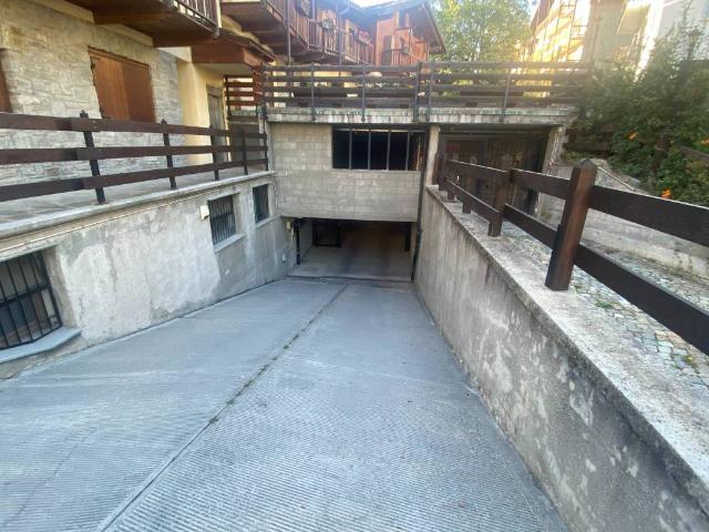 Box / Garage in affitto a Bardonecchia TO