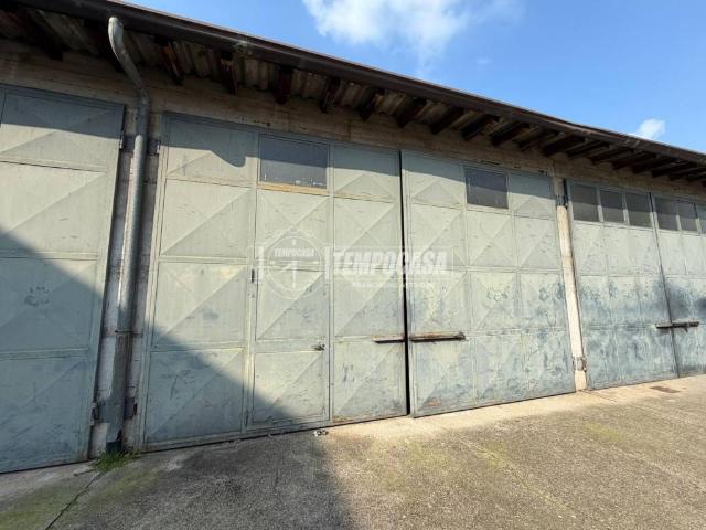Box / Garage in affitto a Bareggio MI