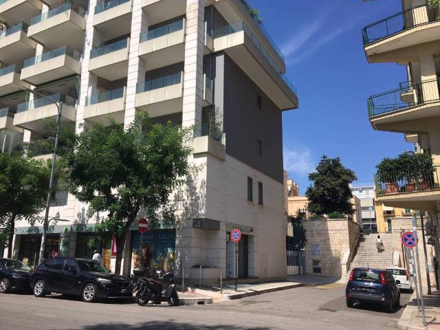 Box / Garage in affitto a Bari BA