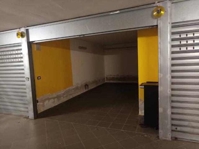 Box / Garage in affitto a Castel San Giorgio SA