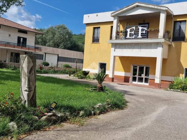 Box / Garage in affitto a Ceppaloni BN