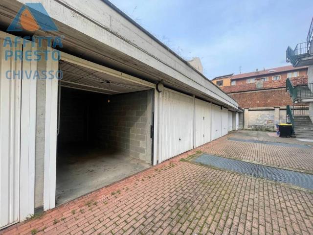 Box / Garage in affitto a Chivasso TO