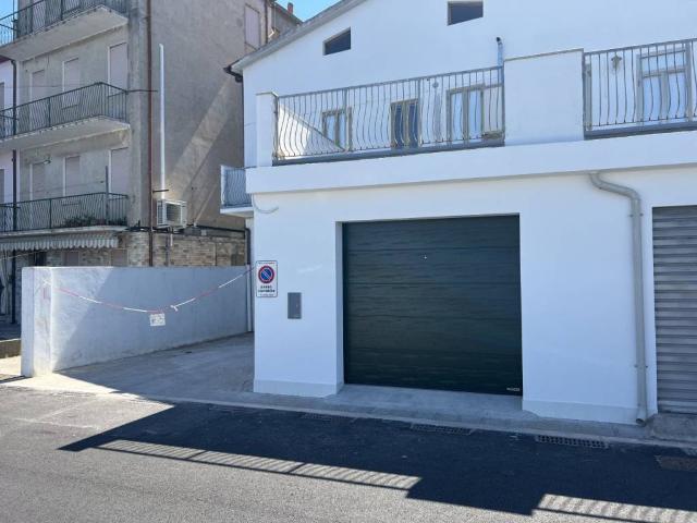 Box / Garage in affitto a Chioggia VE