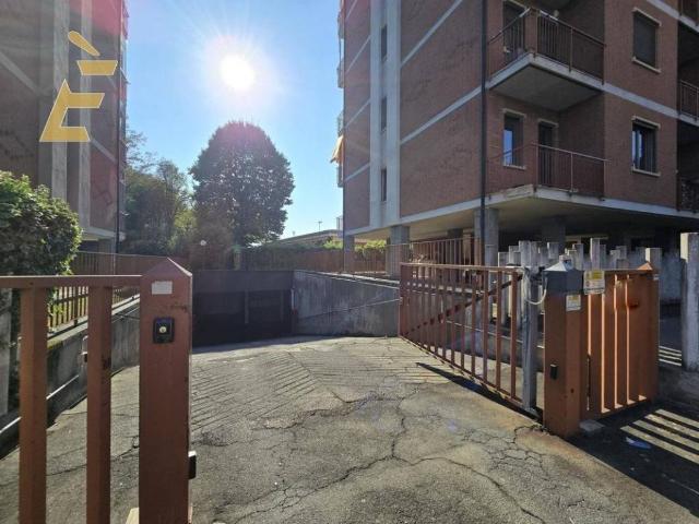 Box / Garage in affitto a Collegno TO