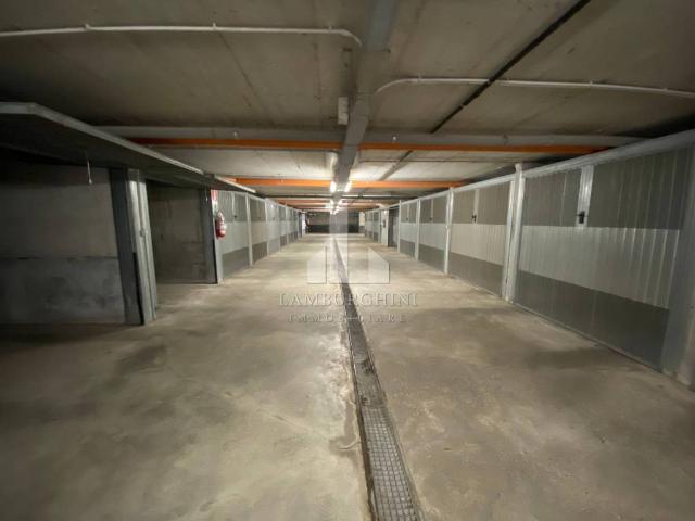 Box / Garage in affitto a Ferrara FE