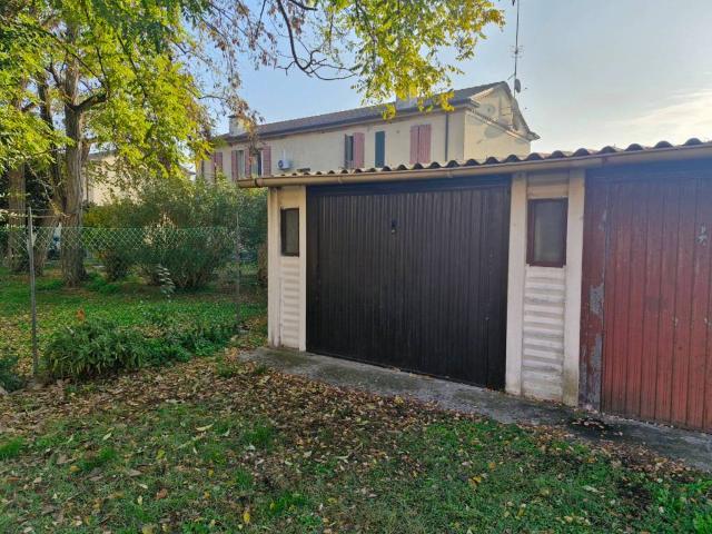 Box / Garage in affitto a Ferrara FE