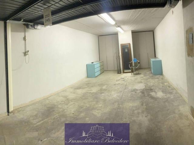 Box / Garage in affitto a Firenze FI