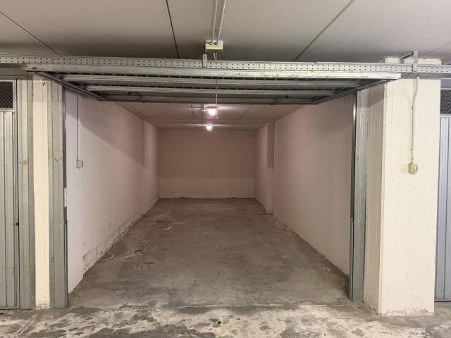 Box / Garage in affitto a Iseo BS