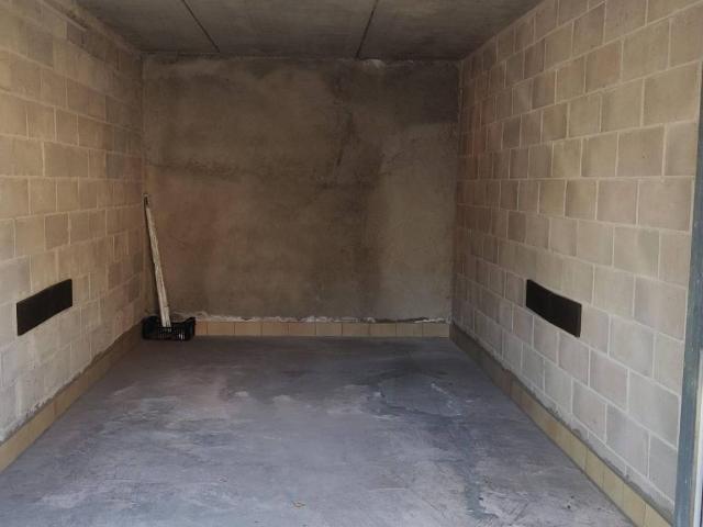 Box / Garage in affitto a Lomazzo CO