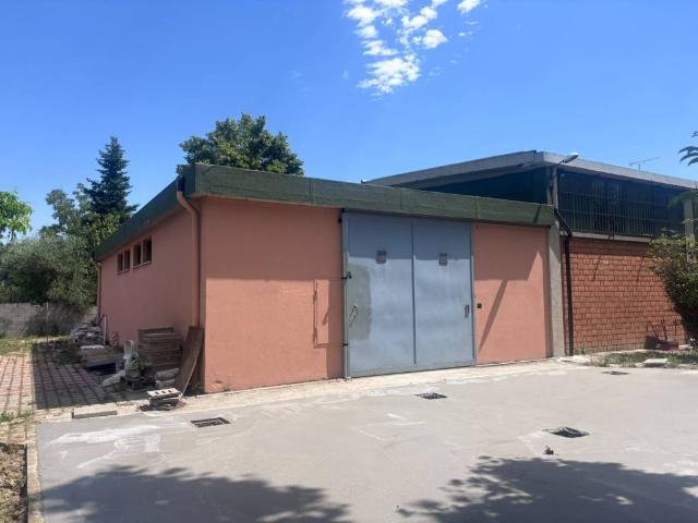 Box / Garage in affitto a Malalbergo BO