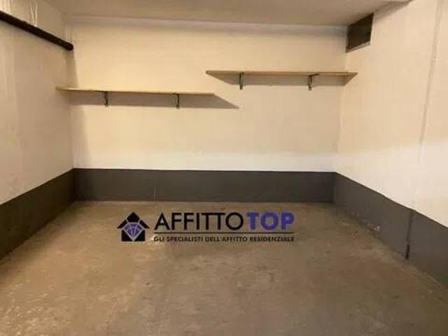 Box / Garage in affitto a Massa MS