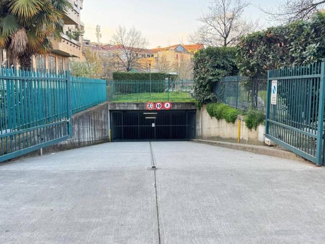 Box / Garage in affitto a Milano MI