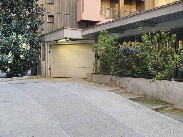 Box / Garage in affitto a Milano MI