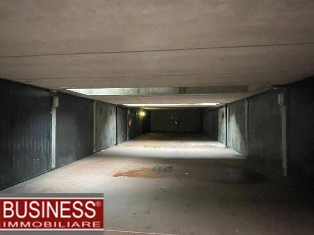 Box / Garage in affitto a Milano MI