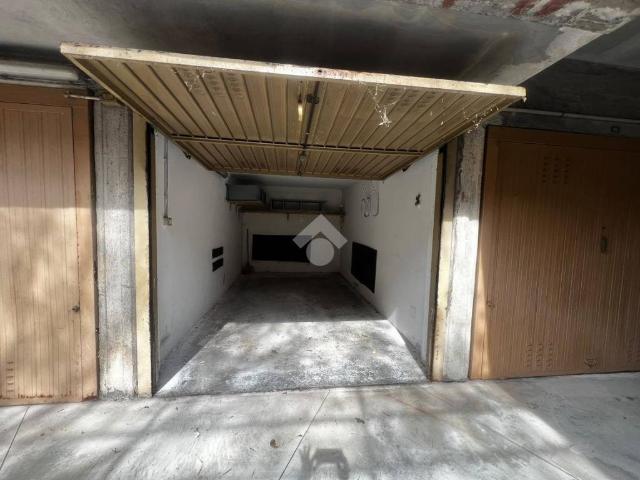 Box / Garage in affitto a Milano MI