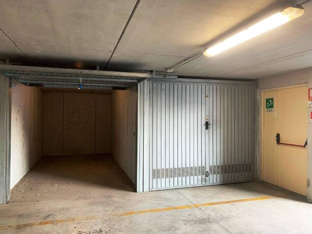 Box / Garage in affitto a Milano MI