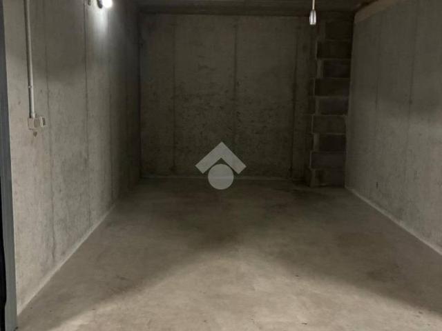 Box / Garage in affitto a Milano MI