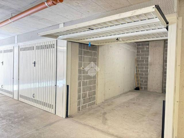 Box / Garage in affitto a Milano MI