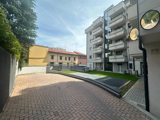 Box / Garage in affitto a Milano MI