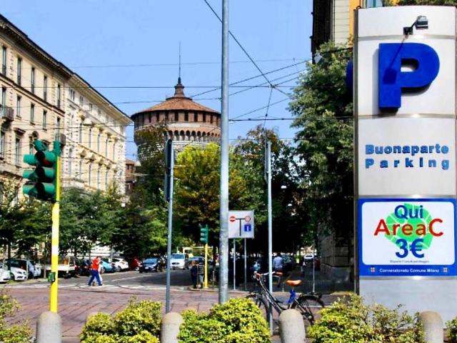 Box / Garage in affitto a Milano MI